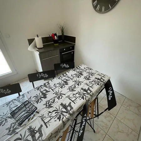 Les Demoiselles Du Eclaron-Braucourt-Sainte-Liviere